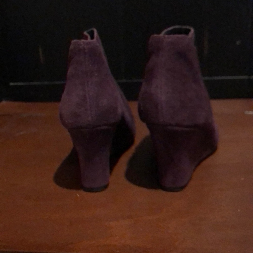 Shoes - Picture 4 of 4